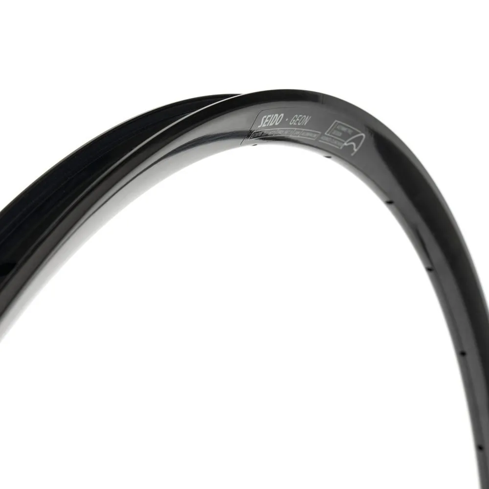 SEIDO Geon Thru-axle Disc Tubeless Felg, Black, 28"- 700 28H SEIDO Geon Thru-axle Disc Tubeless Felg, Black, 28"- 700 28H