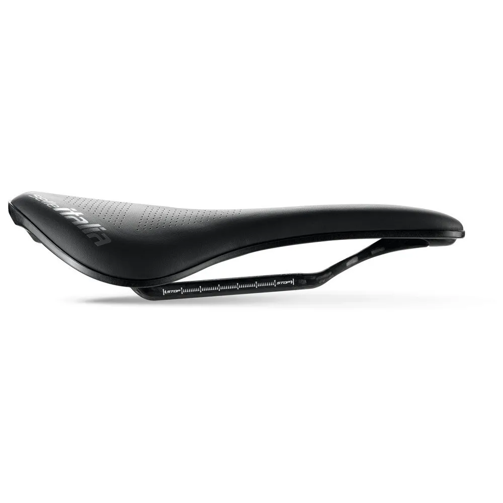 Selle Italia Novus Boost Evo Kit Carbon Superflow Sykkelsete, Black, 145mm
