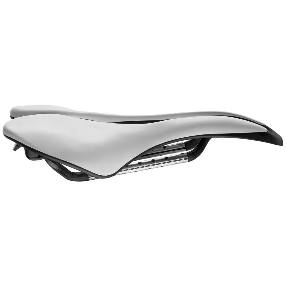 Selle SMP Evo 30c Carbon Rail Sykkelsete, White, 150mm Selle SMP Evo 30c Carbon Rail Sykkelsete, White, 150mm