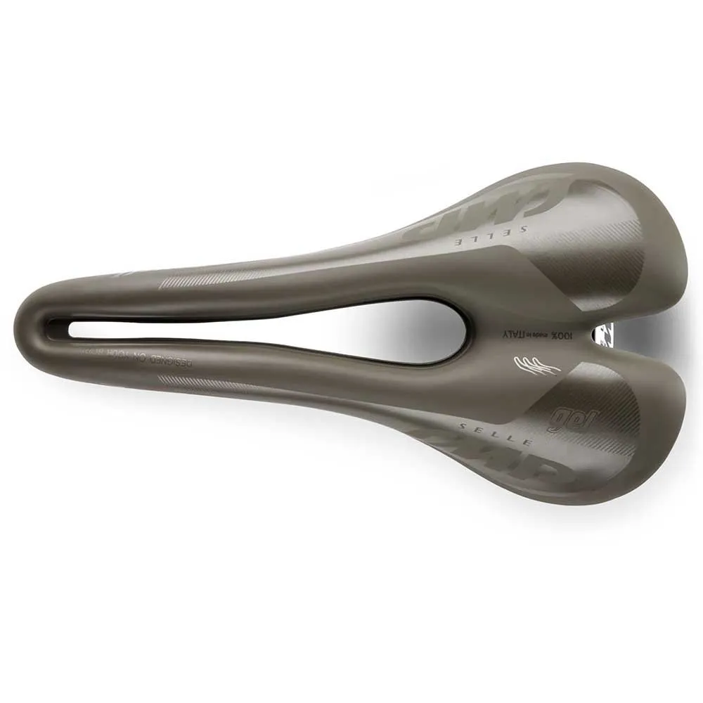 Selle SMP Well Gel Gravel Carbon Rail Sykkelsete, Matt brown, 144mm Selle SMP Well Gel Gravel Carbon Rail Sykkelsete, Matt brown, 144mm