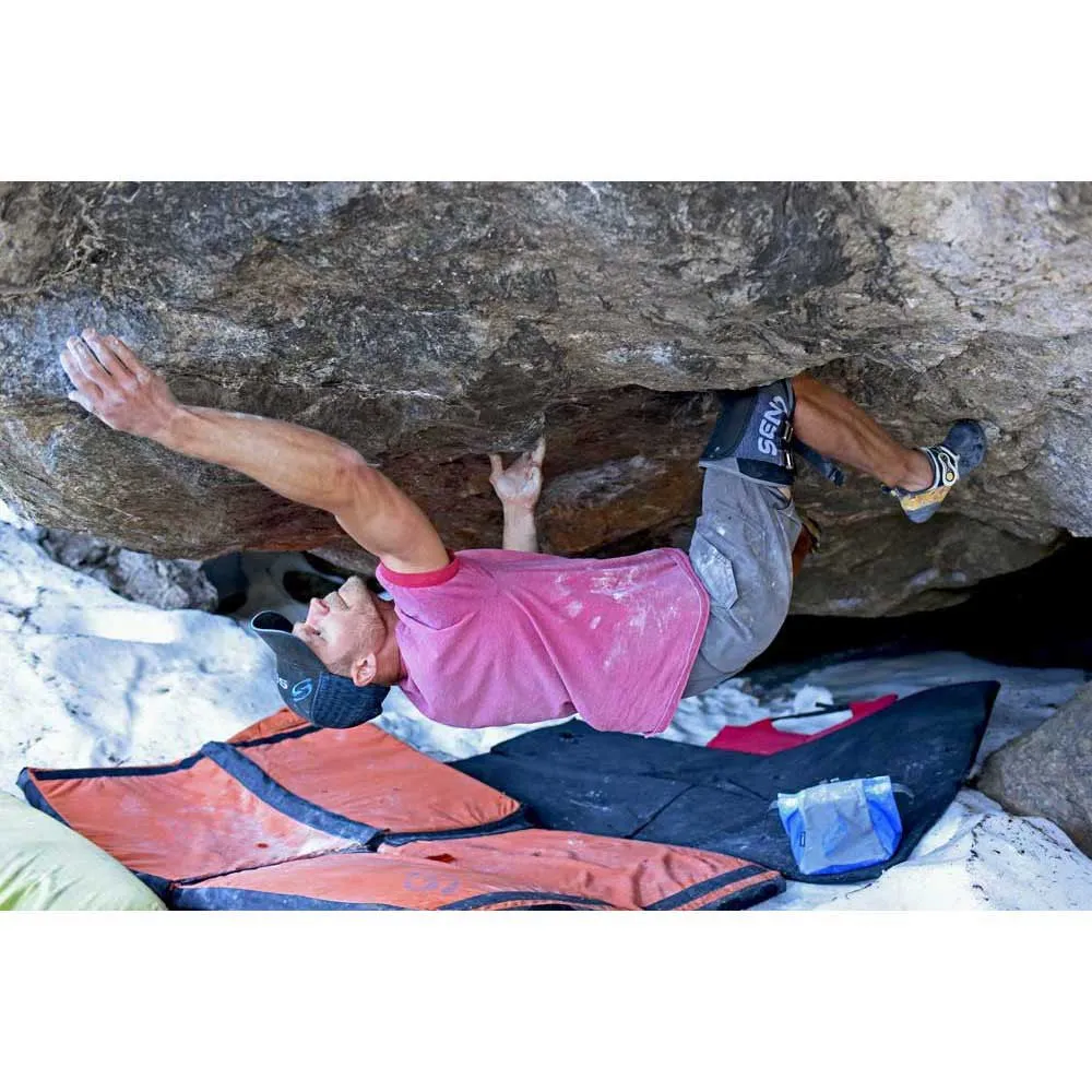 Send Climbing Large Slim Sl Knebeskytter, Smoke, One Size