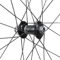 Shimano Rs710 Forhjulsaksel Shimano Rs710 Forhjulsaksel