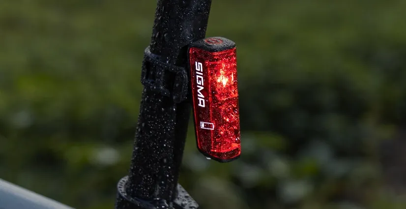 SIGMA SPORT Blaze Flash Baklys, Red, One Size