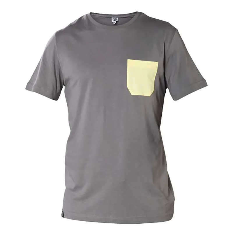 Snap Climbing Monochrome Pocket Kortarmet T-skjorte