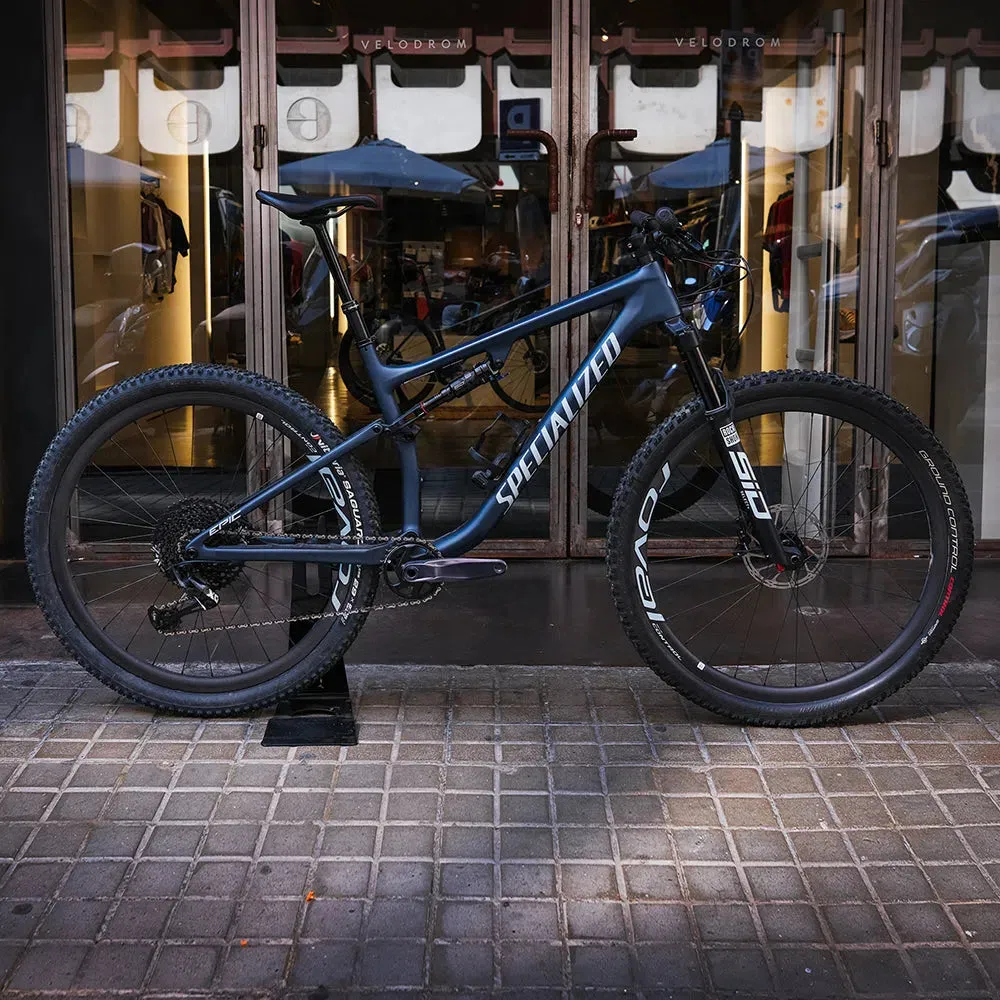 Specialized EXPERT Epic Demo Complete Bike Mountain Bike Sram X01, Terrengsykkel Specialized EXPERT Epic Demo Complete Bike Mountain Bike Sram X01, Terrengsykkel