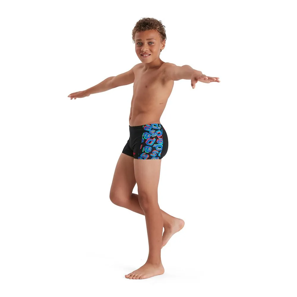 Speedo Digi Allover Panel Badeshorts Boxer male, Black / lava red / neon absinthe / lapis blue / blue flame, 5-6Y