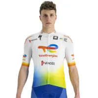 Sportful Total Energies Team Kort Ermet Trøye Sportful Total Energies Team Kort Ermet Trøye