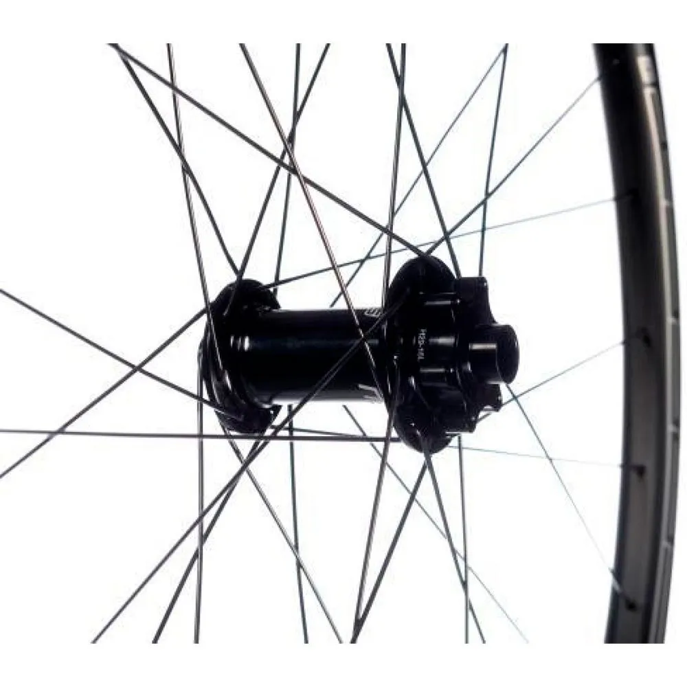 Stans NoTubes Crest Cb7 27.5´´ 6b Disc Terrengsykkel Forhjul, Black, 15 x 110mm