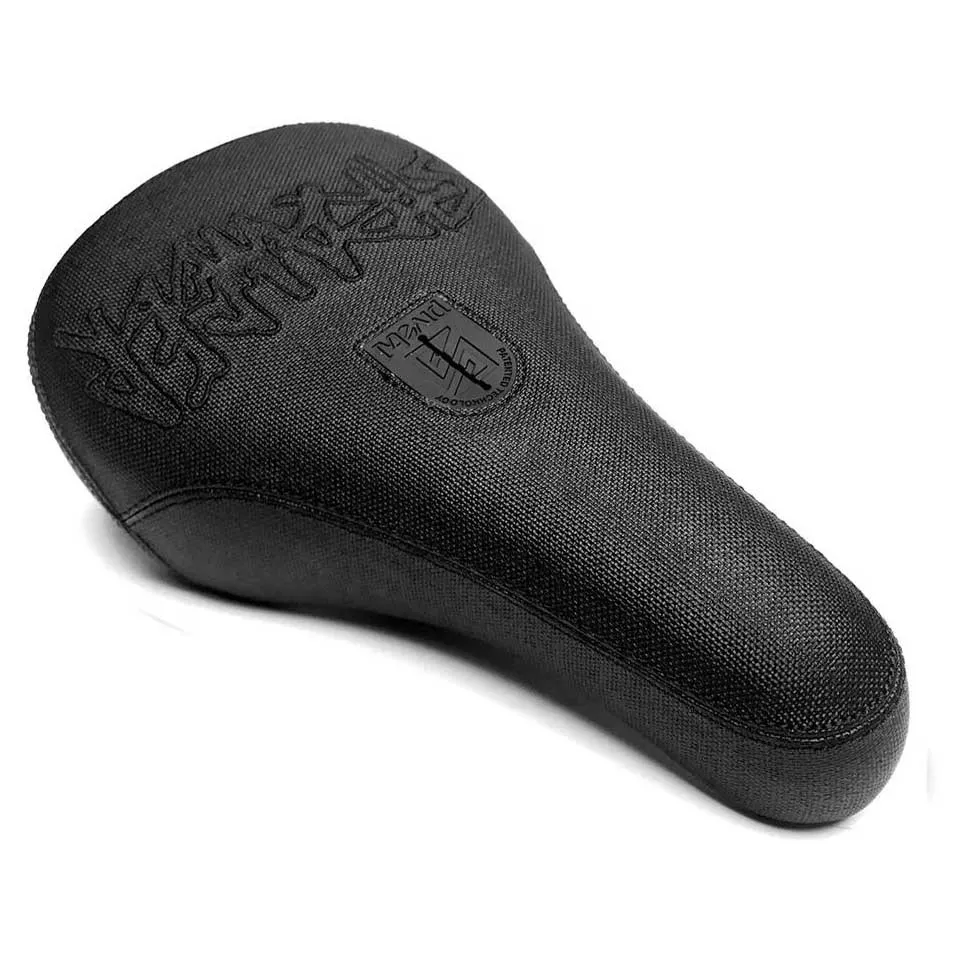 Stranger Logo Pivotal Sykkelsete, Black / black, One Size Stranger Logo Pivotal Sykkelsete, Black / black, One Size
