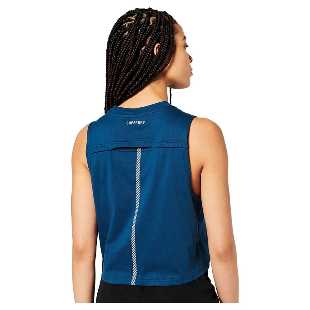Superdry Run Cropped Loose Ermeløs T-skjorte female Superdry Run Cropped Loose Ermeløs T-skjorte female