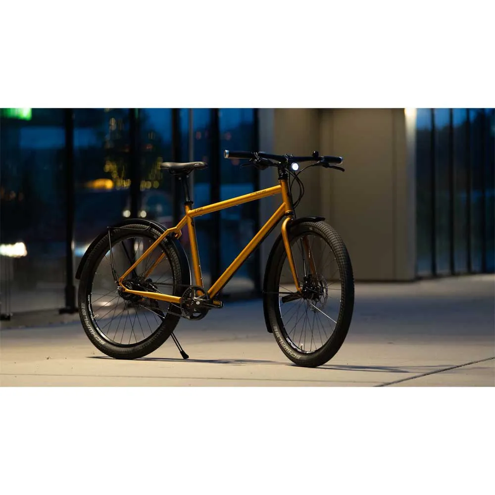 Supernova E3 Pure3 Dynamo Frontlys, Black, 205 Lysstyrker