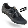 Black/gold ltd