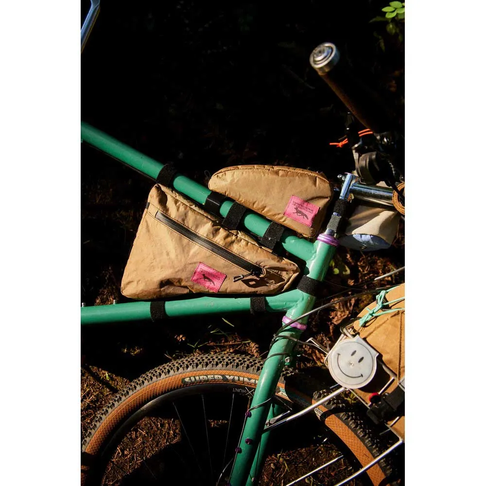 Swift Industries Giddy Up Wedge Rammeveske 3.3l, Coyote, One Size