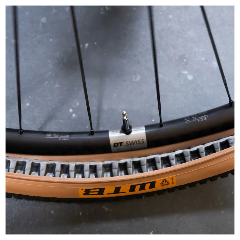 Tannus Lite Tubeless 26 Mm Punkteringsbeskyttende Skum, Black, 700C, 28-32 Tannus Lite Tubeless 26 Mm Punkteringsbeskyttende Skum, Black, 700C, 28-32