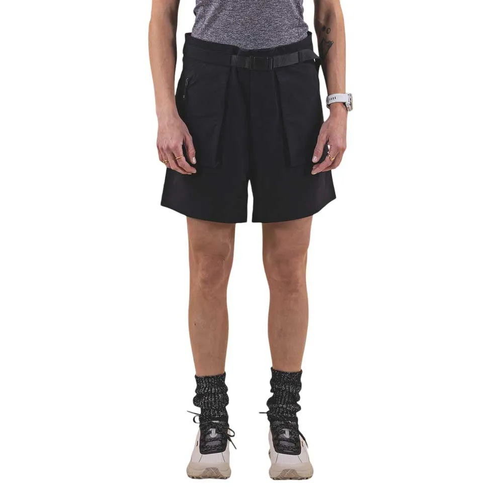 The Mountain Studio Cargo Stretch Shorts The Mountain Studio Cargo Stretch Shorts