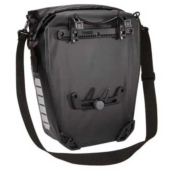 Thule Shield 17l Sykkelvesker Refurbished, Black, One Size