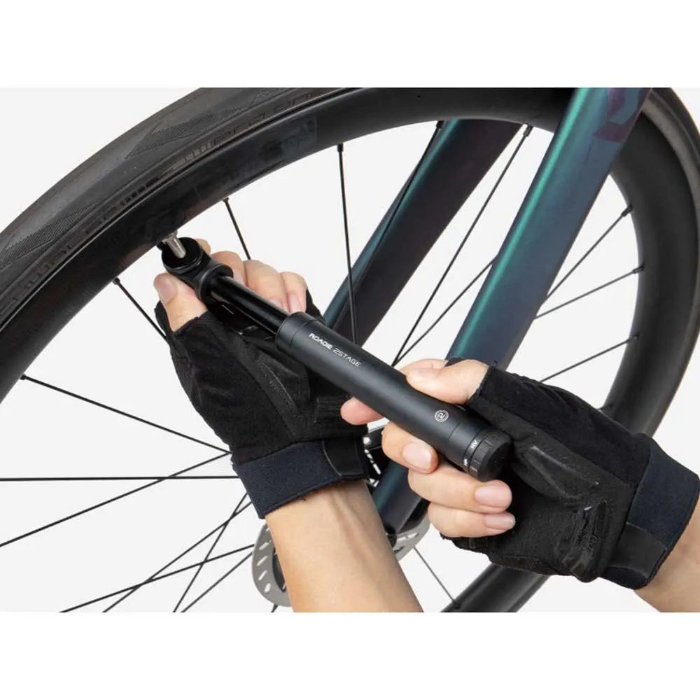 Topeak Roadie 2stage Mini Pumpe, Black, 160psi Topeak Roadie 2stage Mini Pumpe, Black, 160psi
