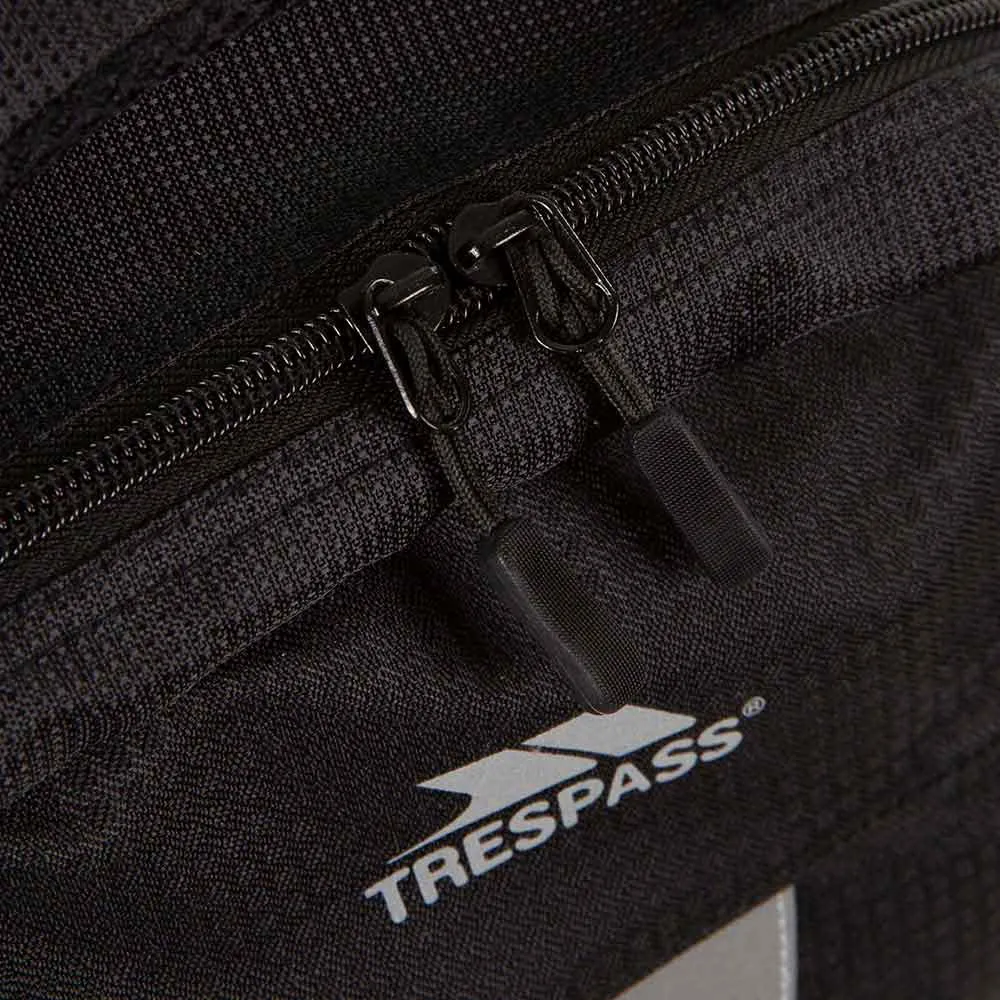 Trespass Thain 22l Sekk, Black Trespass Thain 22l Sekk, Black
