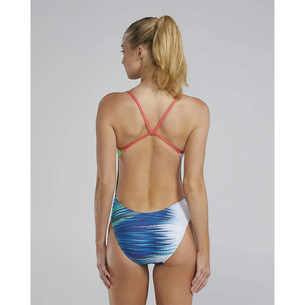 TYR Durafast Elite Cutoutfit Bravura Badetøy female TYR Durafast Elite Cutoutfit Bravura Badetøy female