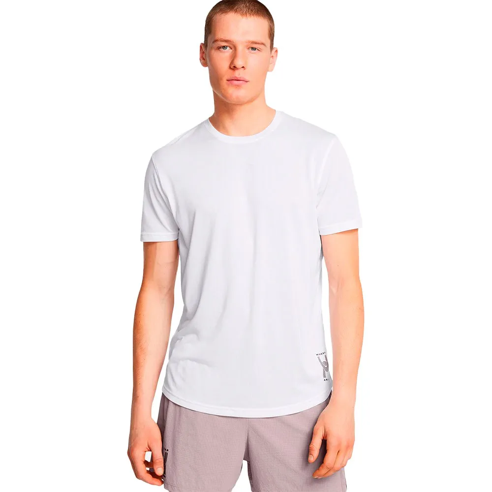 Under Armour Run Anywhere Kortarmet T-skjorte female