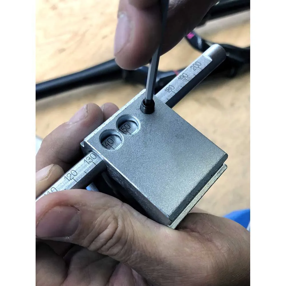 Unior Bike Tools Skjære Guide Verktøy, Silver, One Size