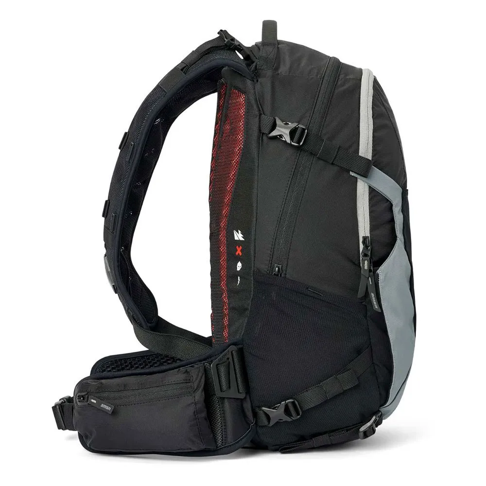 USWE Watt E-mtb Protector Ryggsekk 25l, Black, One Size USWE Watt E-mtb Protector Ryggsekk 25l, Black, One Size