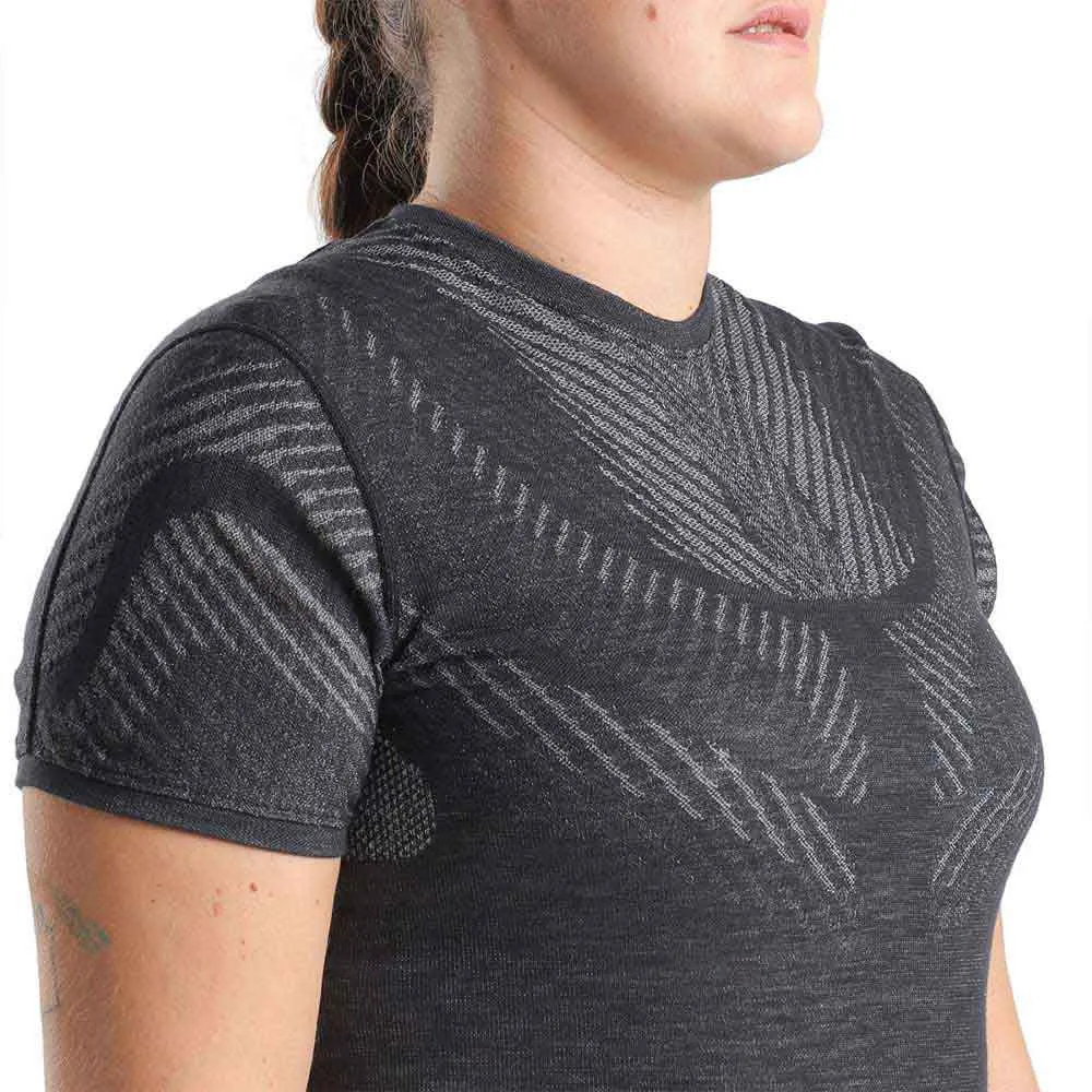 UYN Hydrocross Comfort Fit Kortarmet T-skjorte, Black beauty UYN Hydrocross Comfort Fit Kortarmet T-skjorte, Black beauty