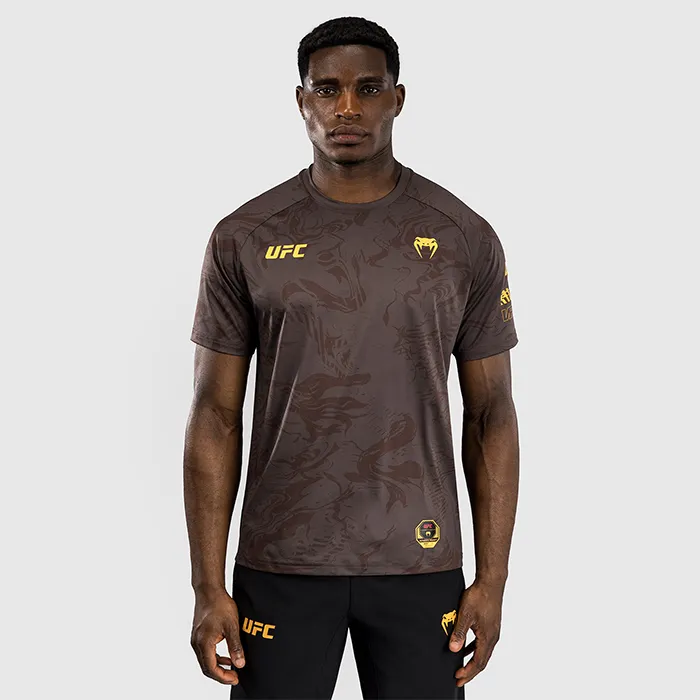 Venum UFC Fusion by Fight Week Mens Dry-Tech T-Shirt, Brun