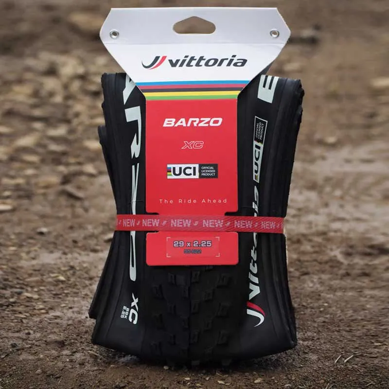Vittoria Mezcal XC TLR UCI MTB foldedekk 29x2,25 (55-622) svart/rainbow, Sykkeldekk