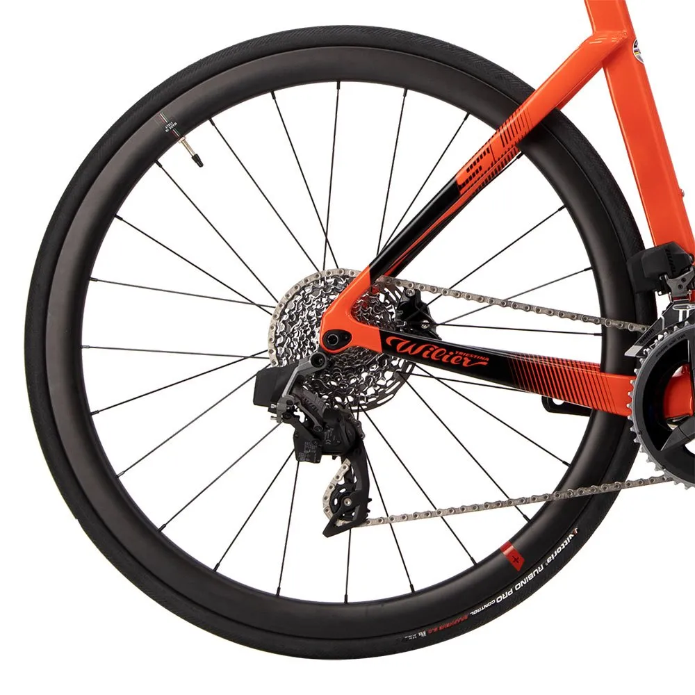 Wilier Cento10 Sl Disc Sram Rival Axs Landeveissykkel Wilier Cento10 Sl Disc Sram Rival Axs Landeveissykkel