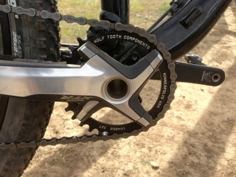 Wolf Tooth 104mm bcd Svart drev Wolf Tooth 104mm bcd Svart drev