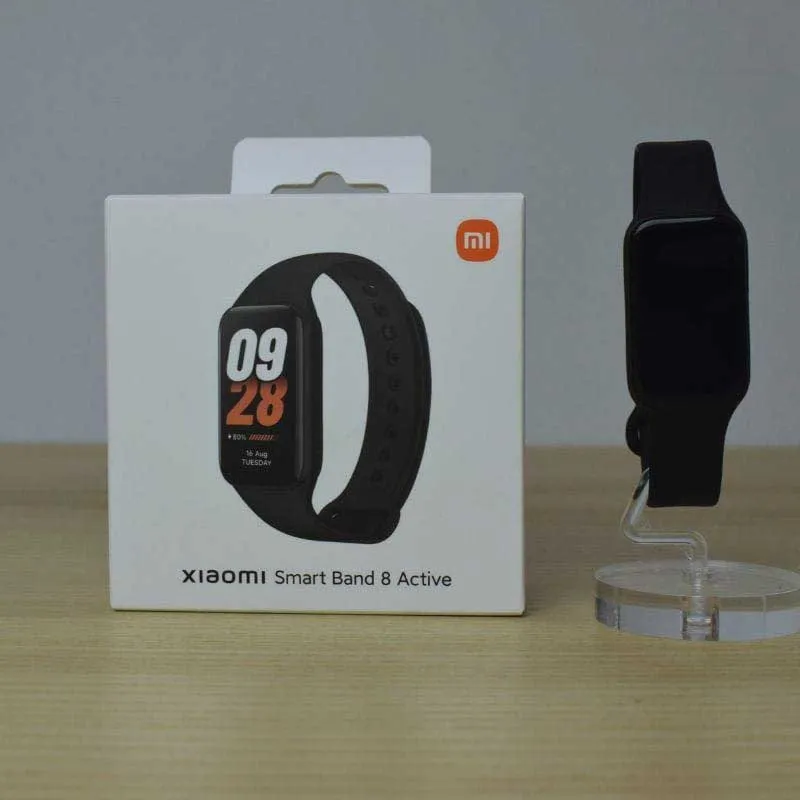 Xiaomi 8 Active Aktivitetsarmbånd, Black, EU Plug 220V
