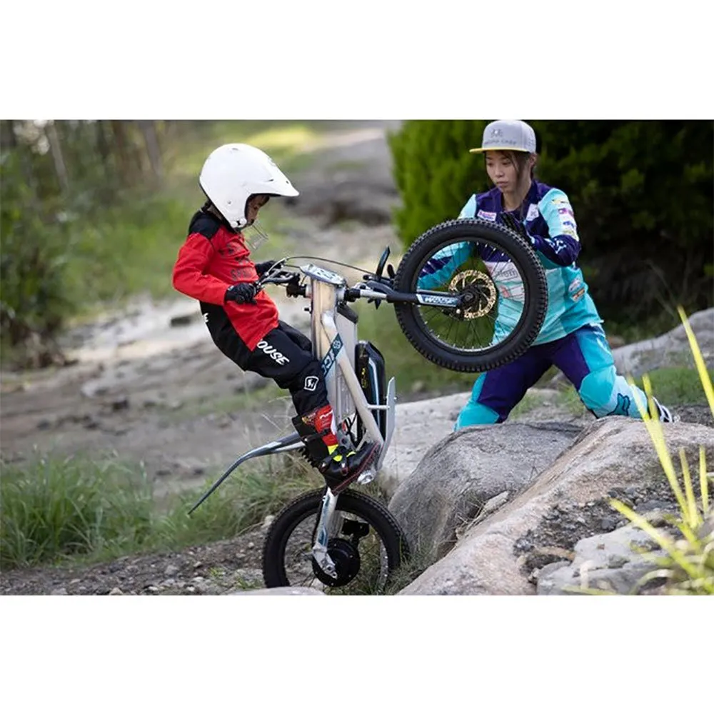 Yotsuba Moto Woof 20 Motocross/trial Elektrisk Motorsykkel, Silver / blue / yellow, One Size, Barnesykkel