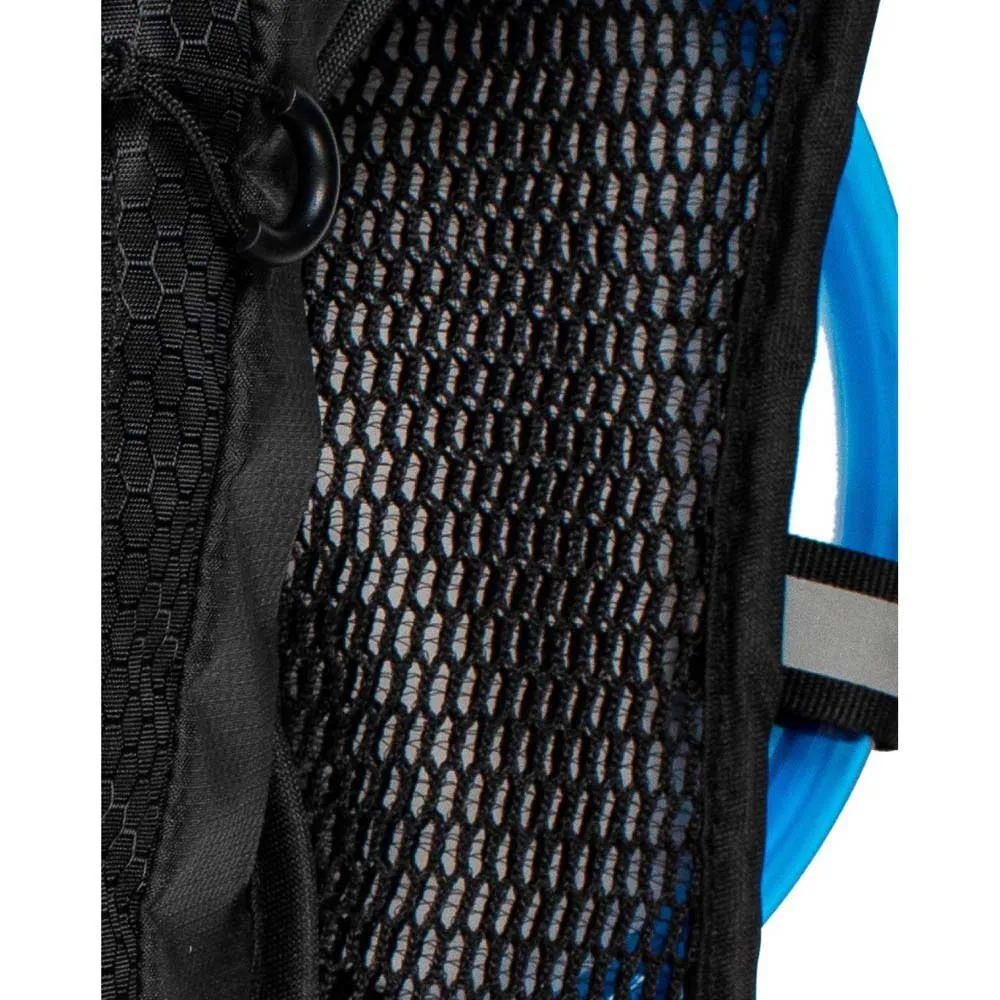 Zéfal Z Hydro Race Hydreringssekk, Black, One Size Zéfal Z Hydro Race Hydreringssekk, Black, One Size